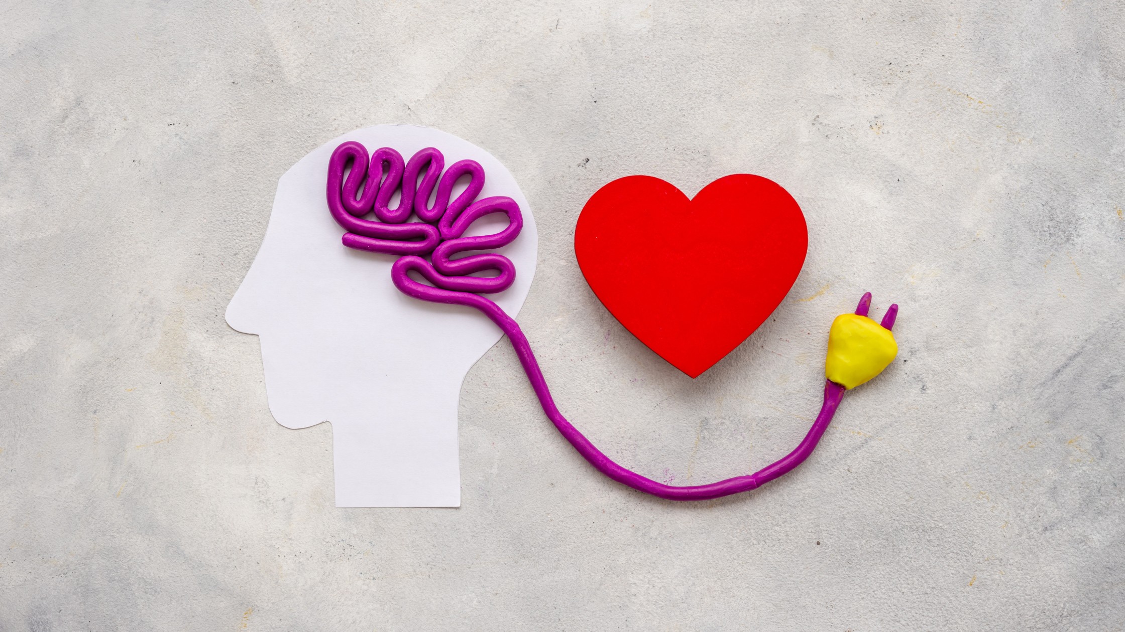 immagine che simboleggia la necessità di accendere la razionalità in amore